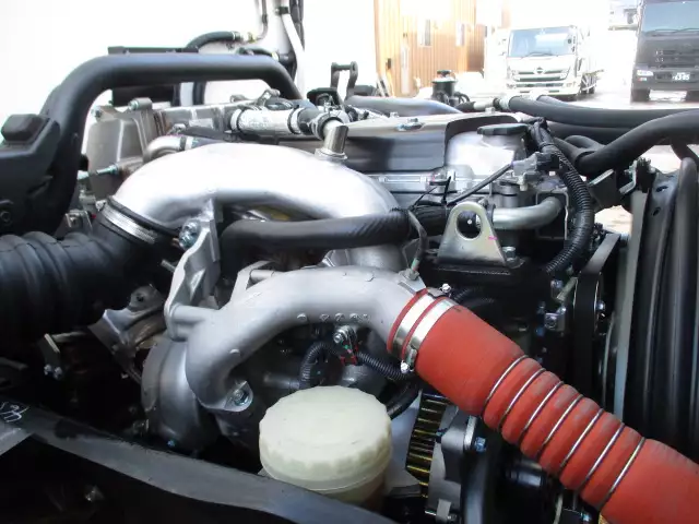 令和03年11月中古中型冷凍バン・ウィングいすゞフォワードの画像38