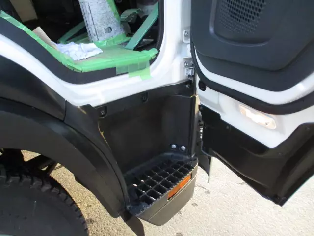 令和03年11月中古中型冷凍バン・ウィングいすゞフォワードの画像43