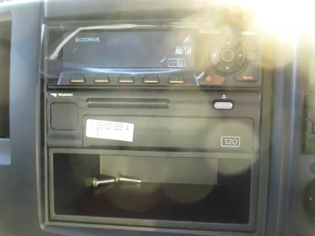 令和03年11月中古中型冷凍バン・ウィングいすゞフォワードの画像52