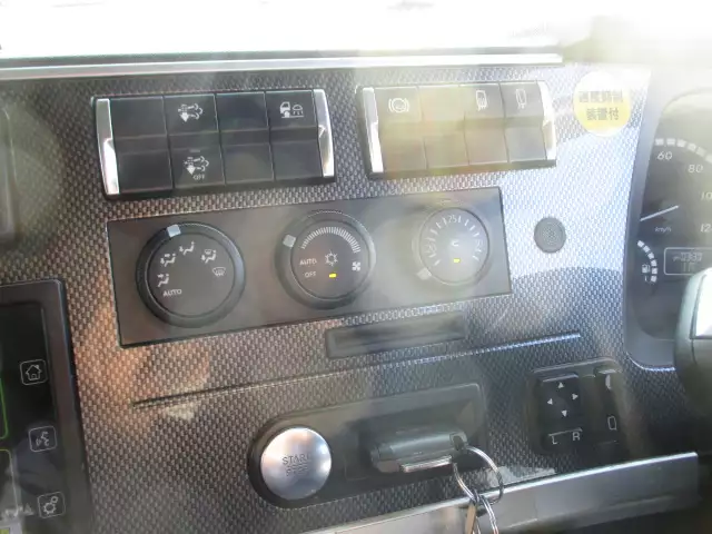 令和01年/平成31年03月中古大型三菱ふそうスーパーグレートの画像52