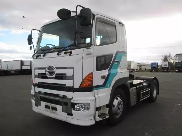 平成17年03月中古大型トラクタヘッド日野日野の画像1