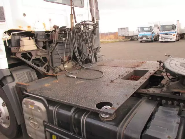 平成17年03月中古大型トラクタヘッド日野日野の画像12