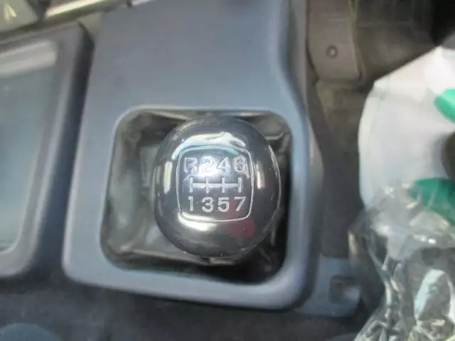 平成17年03月中古大型トラクタヘッド日野日野の画像17