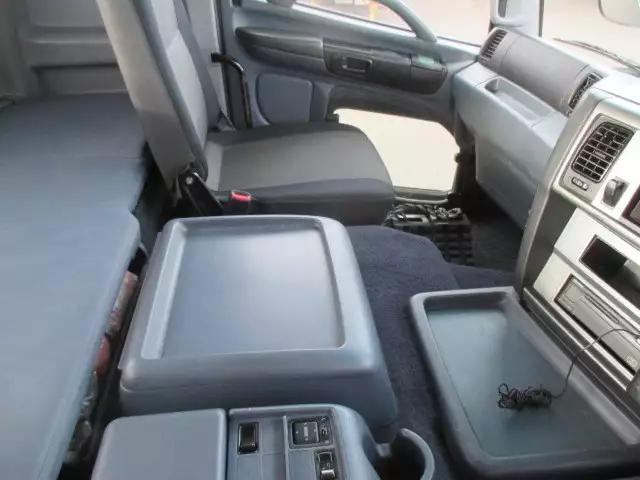 平成17年03月中古大型トラクタヘッド日野日野の画像26