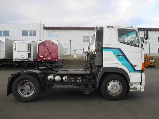 平成17年03月中古大型トラクタヘッド日野日野の画像4