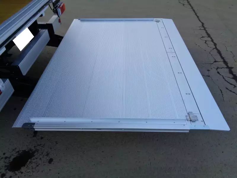 令和05年02月中古小型アルミバン・ウィング日野デュトロの画像11