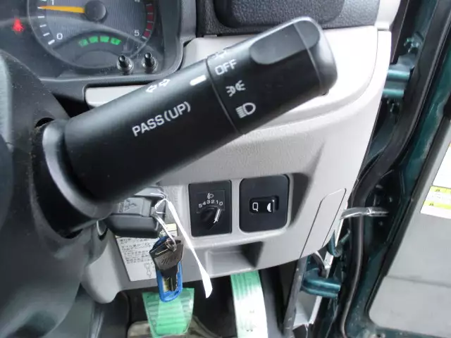 平成29年12月中古小型アルミバン・ウィング三菱ふそう三菱の画像46