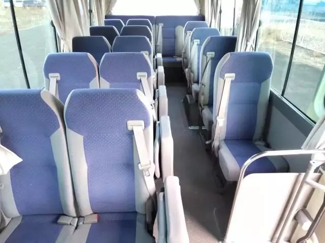 平成29年10月中古中型バス日産シビリアンの画像17