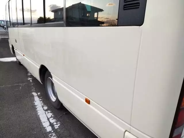 平成29年10月中古中型バス日産シビリアンの画像25