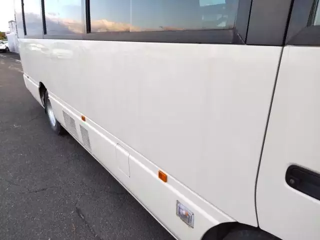 平成29年10月中古中型バス日産シビリアンの画像30