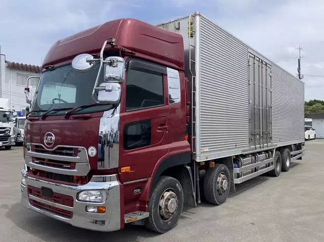 平成29年03月中古大型冷凍バン・ウィング日産UDクオンの画像1