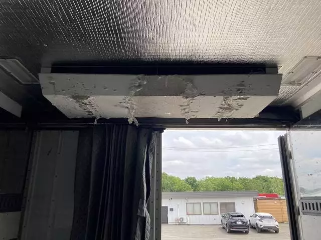 平成29年03月中古大型冷凍バン・ウィング日産UDクオンの画像3