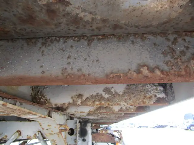 平成8年 フルハーフ 39FT2軸コンテナシャシ+冷凍コンテナセット リーフサス 冷凍機:サーモキング 積載:24,000㎏ 第五輪:8,900㎏の画像12