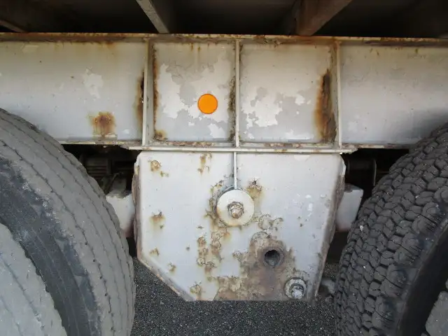 平成8年 フルハーフ 39FT2軸コンテナシャシ+冷凍コンテナセット リーフサス 冷凍機:サーモキング 積載:24,000㎏ 第五輪:8,900㎏の画像16