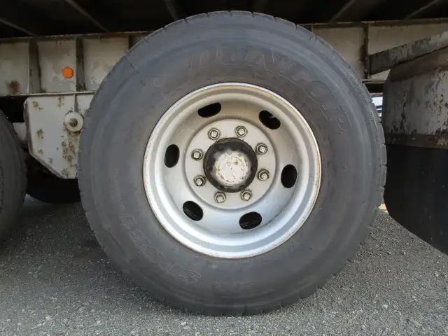 平成8年 フルハーフ 39FT2軸コンテナシャシ+冷凍コンテナセット リーフサス 冷凍機:サーモキング 積載:24,000㎏ 第五輪:8,900㎏の画像18