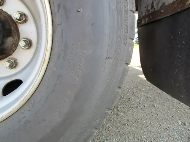 平成8年 フルハーフ 39FT2軸コンテナシャシ+冷凍コンテナセット リーフサス 冷凍機:サーモキング 積載:24,000㎏ 第五輪:8,900㎏の画像19