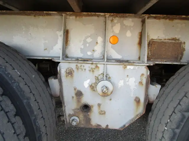 平成8年 フルハーフ 39FT2軸コンテナシャシ+冷凍コンテナセット リーフサス 冷凍機:サーモキング 積載:24,000㎏ 第五輪:8,900㎏の画像21