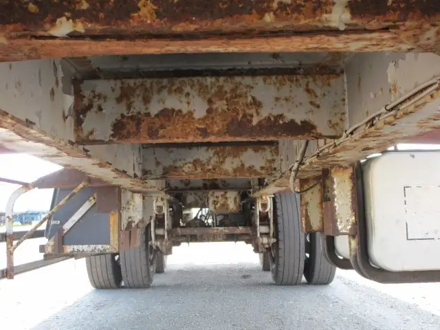 平成8年 フルハーフ 39FT2軸コンテナシャシ+冷凍コンテナセット リーフサス 冷凍機:サーモキング 積載:24,000㎏ 第五輪:8,900㎏の画像26