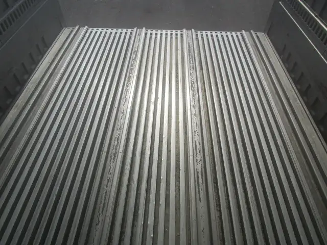 平成8年 フルハーフ 39FT2軸コンテナシャシ+冷凍コンテナセット リーフサス 冷凍機:サーモキング 積載:24,000㎏ 第五輪:8,900㎏の画像33