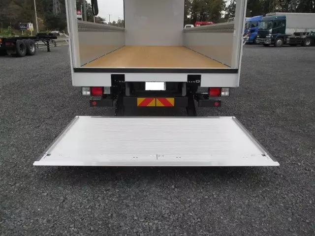 平成30年03月中古中型日野レンジャーの画像6