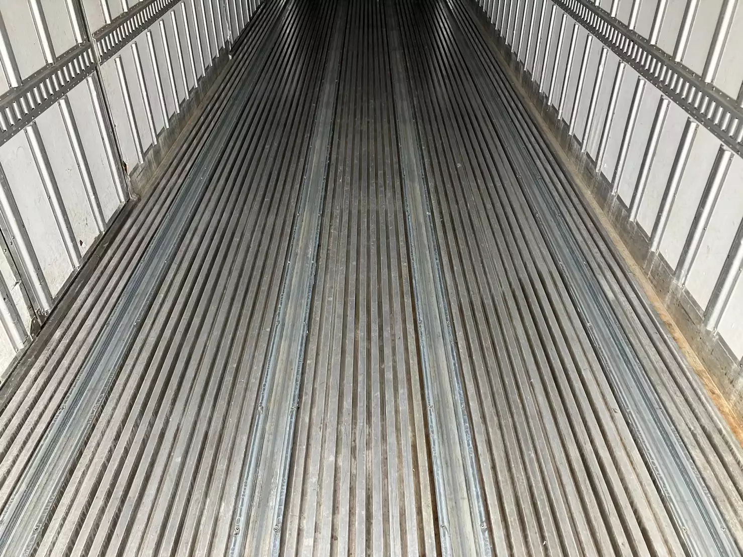 令和02年03月中古大型冷凍バン・ウィングいすゞギガの画像11