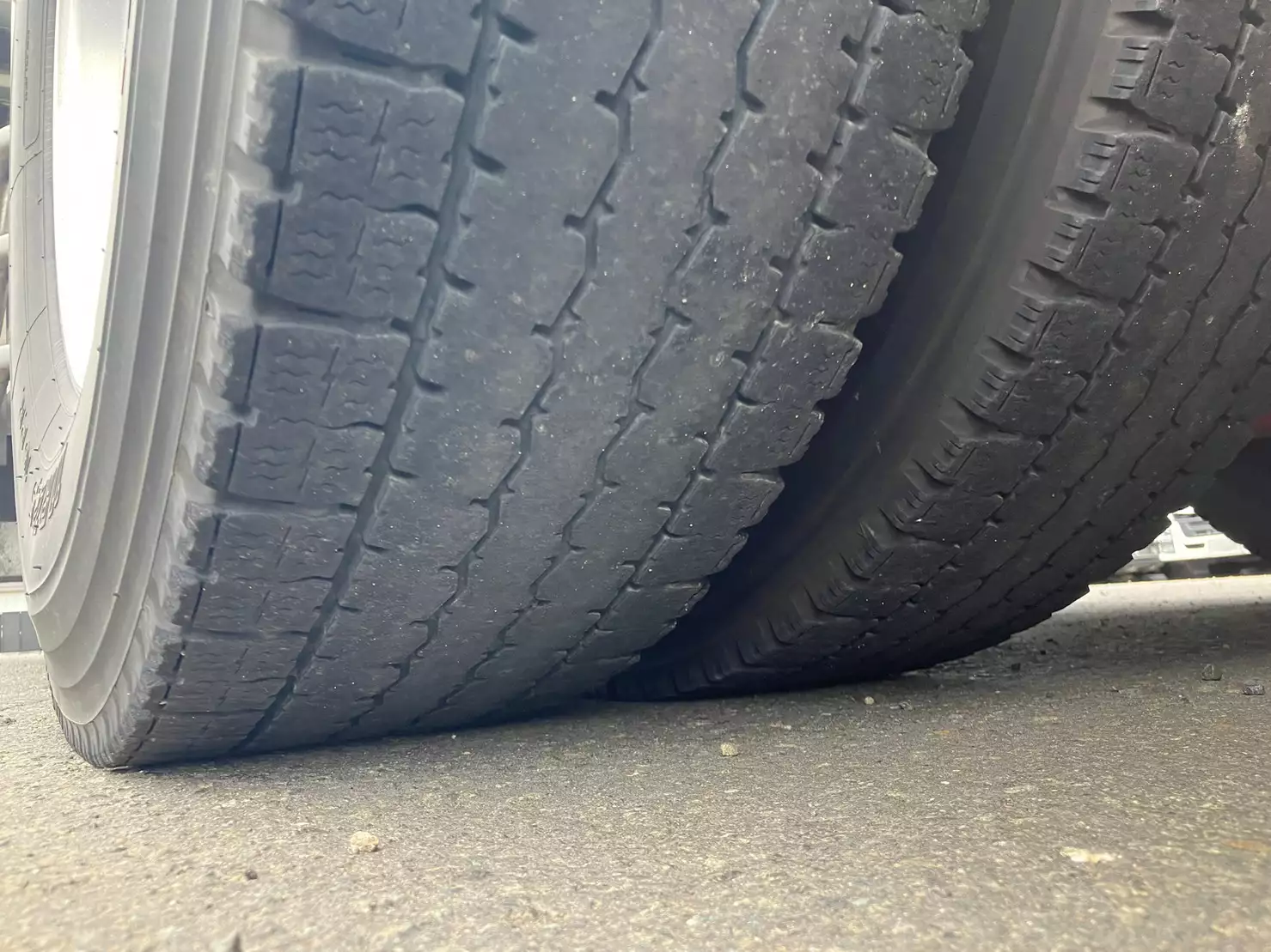 令和02年03月中古大型冷凍バン・ウィングいすゞギガの画像40