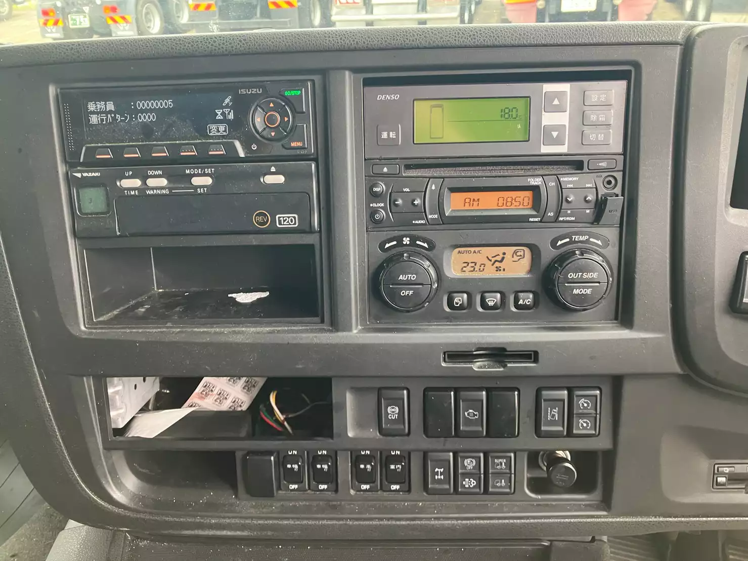 令和02年03月中古大型冷凍バン・ウィングいすゞギガの画像51