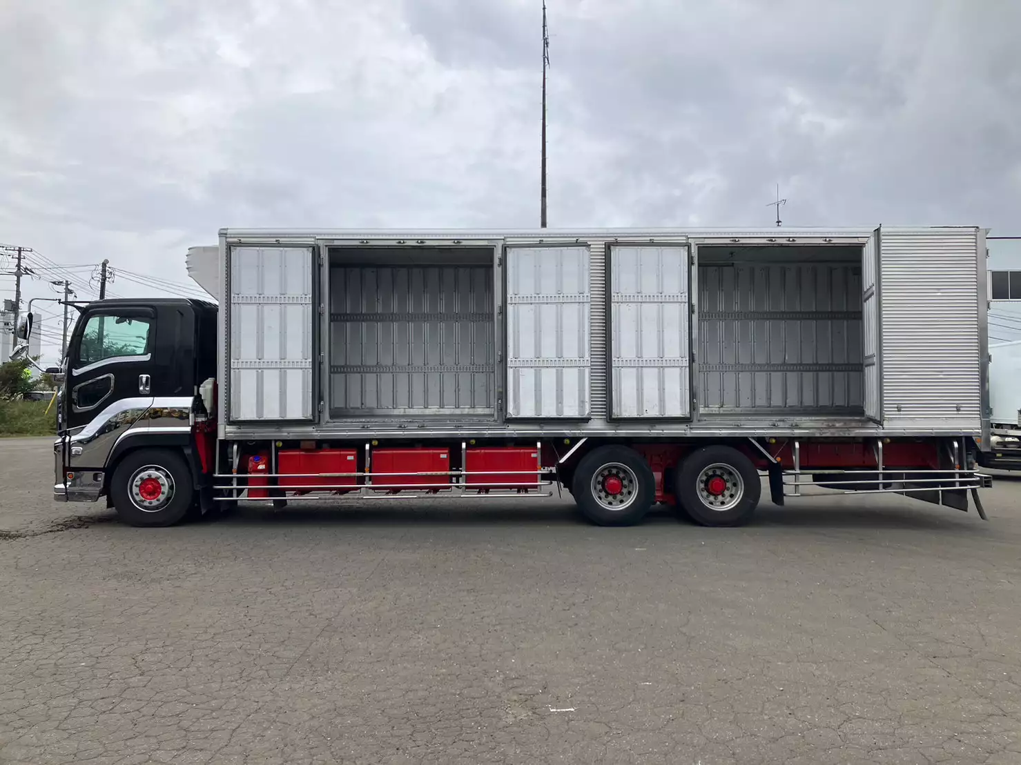 令和02年03月中古大型冷凍バン・ウィングいすゞギガの画像9