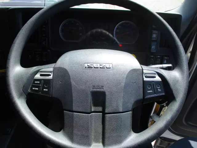 平成29年08月中古大型いすゞギガの画像2