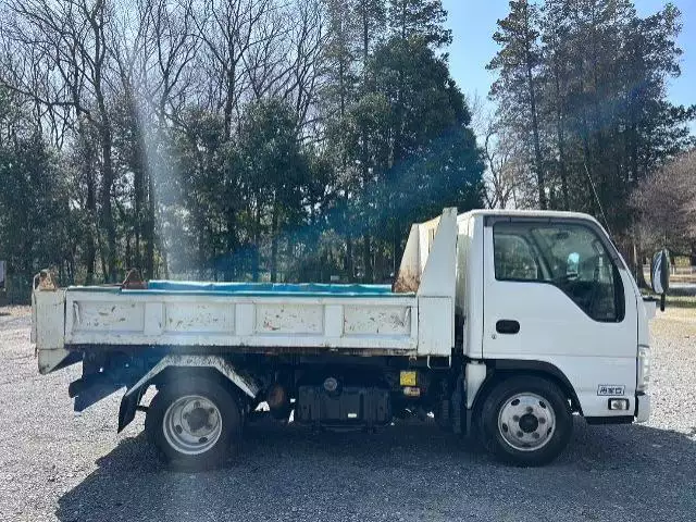 平成26年11月中古小型ダンプいすゞエルフの画像24