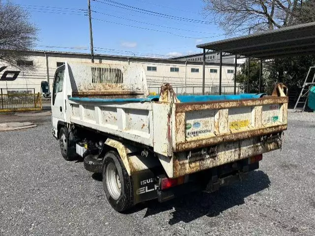 平成26年11月中古小型ダンプいすゞエルフの画像4