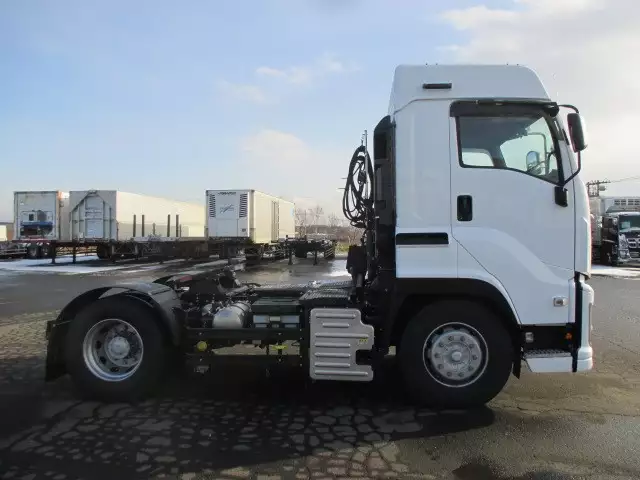 平成30年05月中古大型トラクタヘッドいすゞいすゞの画像4