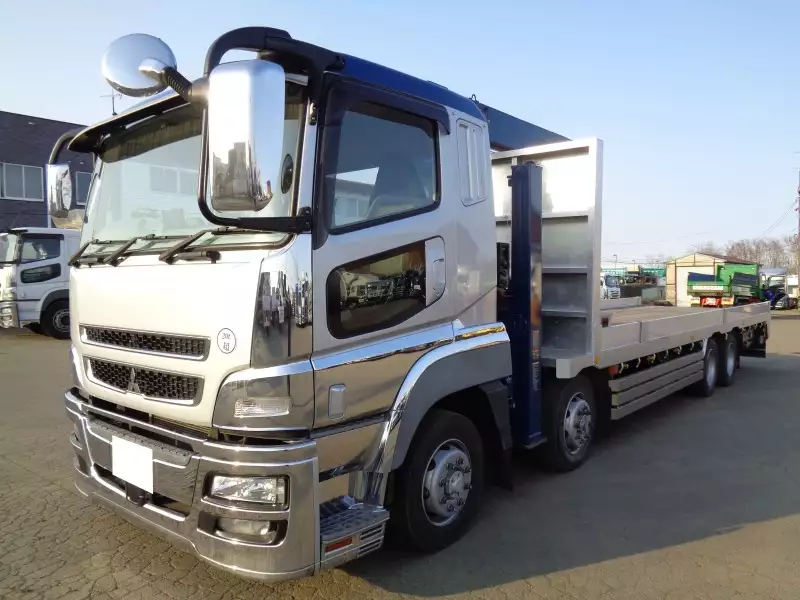 平成22年12月中古大型三菱ふそうスーパーグレートの画像1