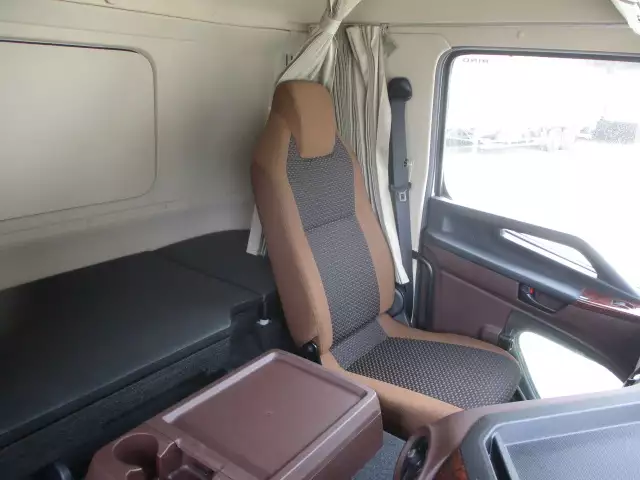 令和03年03月中古大型冷凍バン・ウィング日野プロフィアの画像45