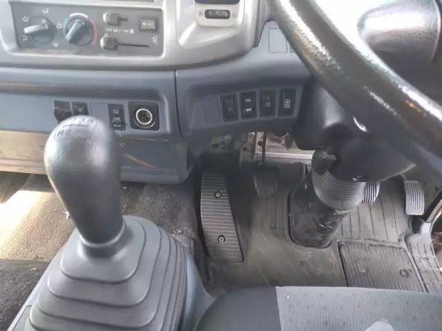 平成21年08月中古中型日野レンジャーの画像9