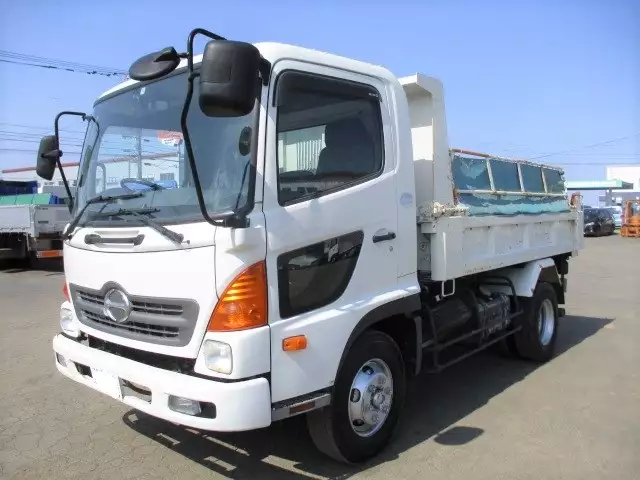 平成23年08月中古中型日野レンジャーの画像1