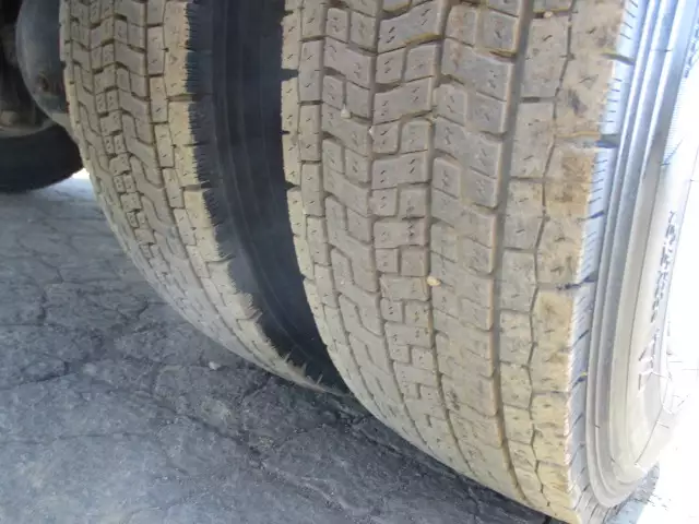 平成23年08月中古中型日野レンジャーの画像17