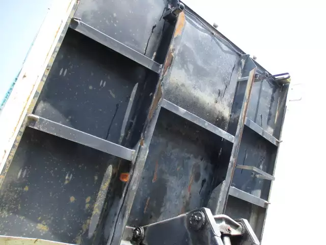 平成23年08月中古中型日野レンジャーの画像24