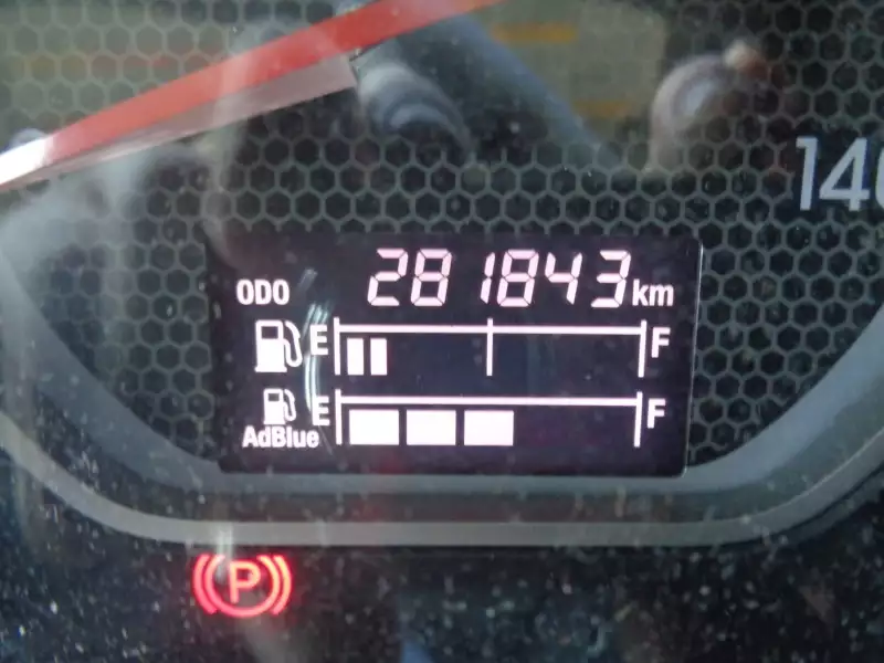 平成28年10月中古大型アルミバン・ウィングいすゞギガの画像3