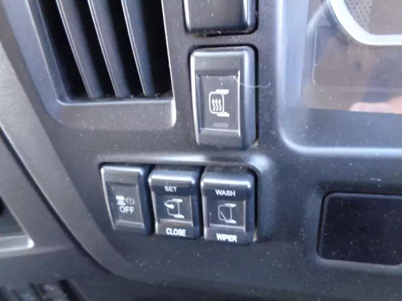 平成28年10月中古大型アルミバン・ウィングいすゞギガの画像7