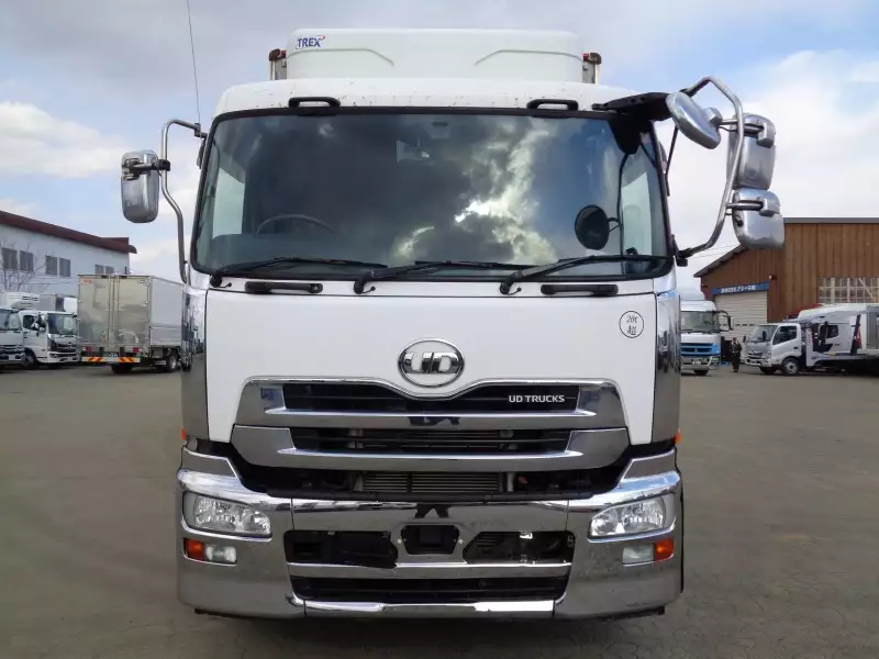 平成28年07月中古大型冷凍バン・ウィング日産UDクオンの画像2