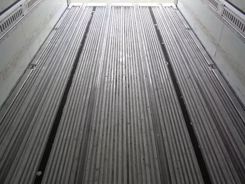 平成28年07月中古大型冷凍バン・ウィング日産UDクオンの画像26