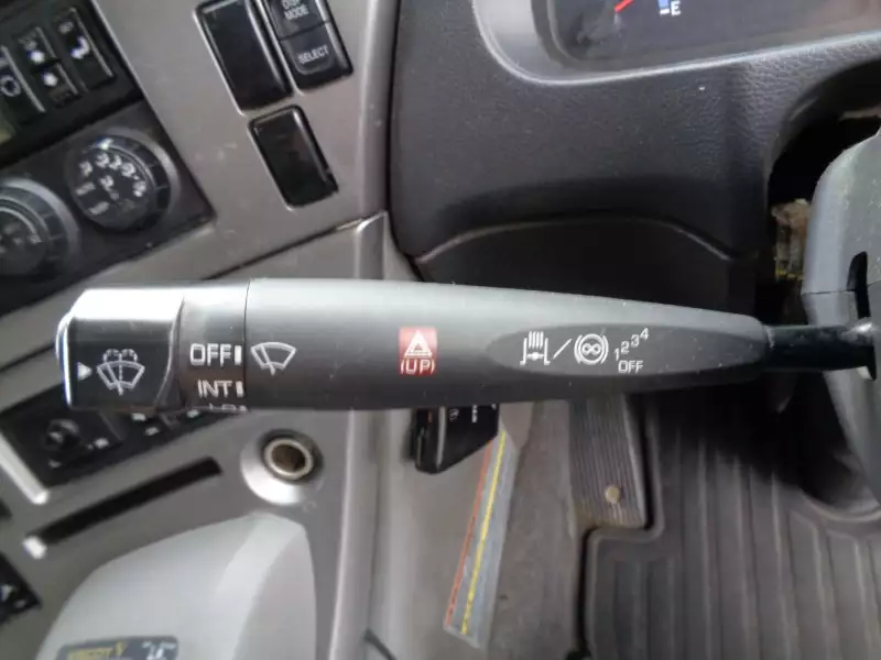 平成28年07月中古大型冷凍バン・ウィング日産UDクオンの画像49