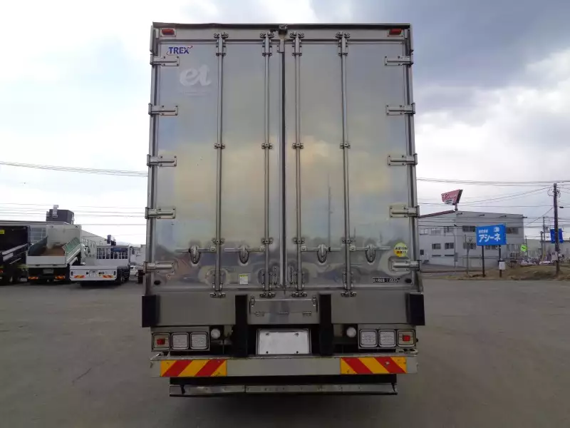 平成28年07月中古大型冷凍バン・ウィング日産UDクオンの画像6