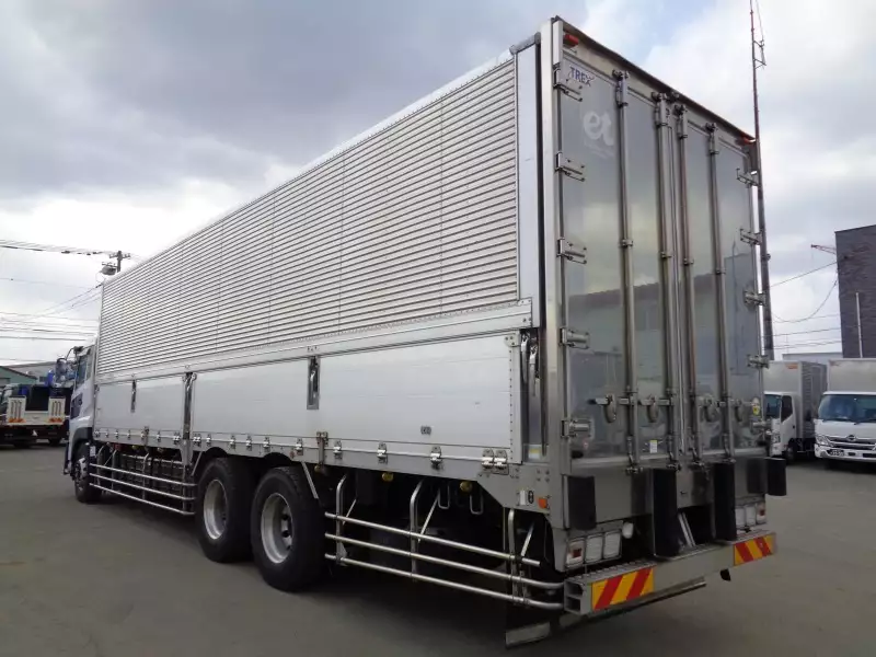 平成28年07月中古大型冷凍バン・ウィング日産UDクオンの画像7