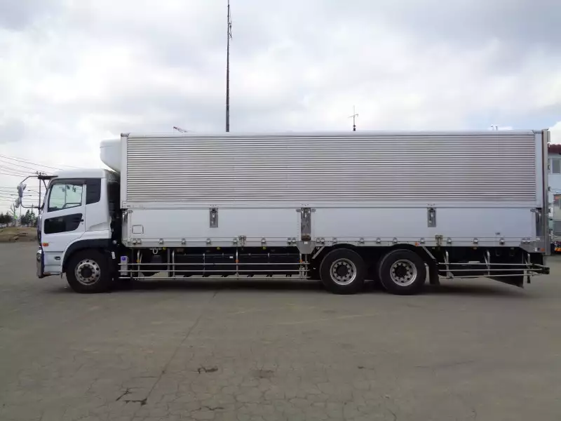 平成28年07月中古大型冷凍バン・ウィング日産UDクオンの画像8