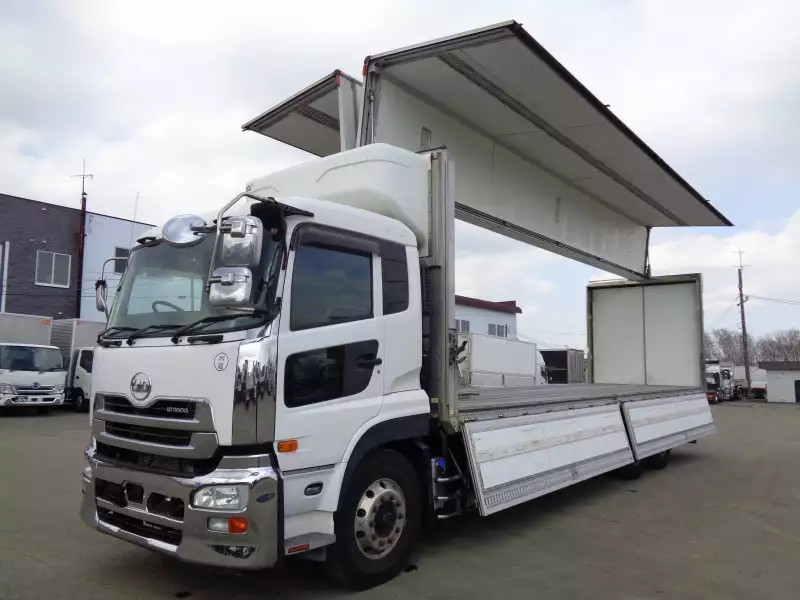 平成28年07月中古大型冷凍バン・ウィング日産UDクオンの画像9