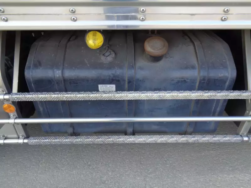 平成28年11月中古大型冷凍バン・ウィング日産UDクオンの画像28