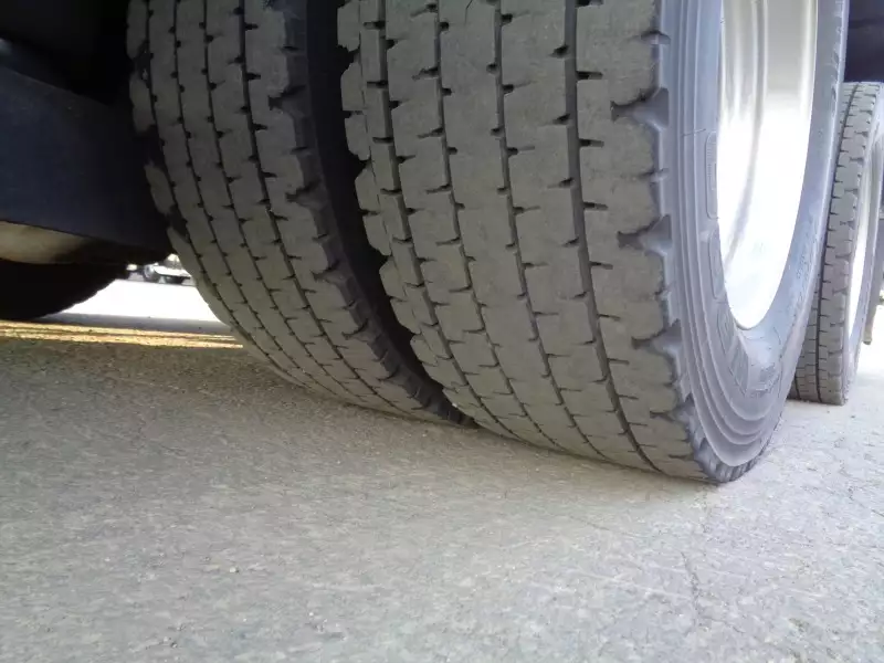 平成28年11月中古大型冷凍バン・ウィング日産UDクオンの画像24