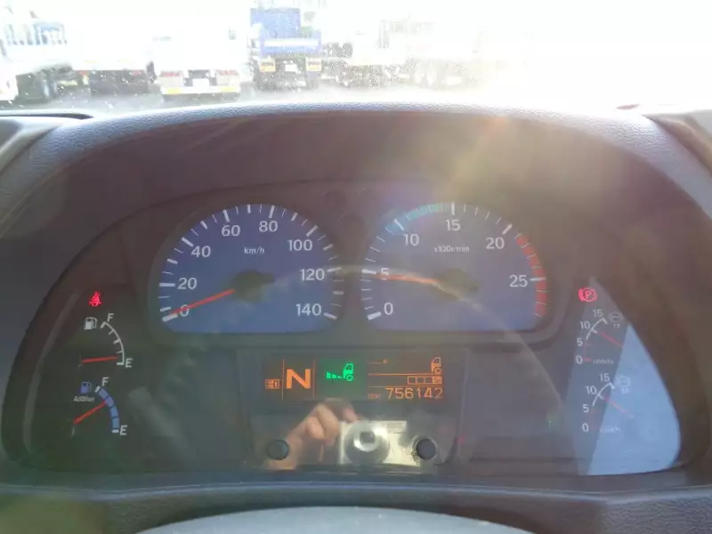 平成28年11月中古大型冷凍バン・ウィング日産UDクオンの画像33